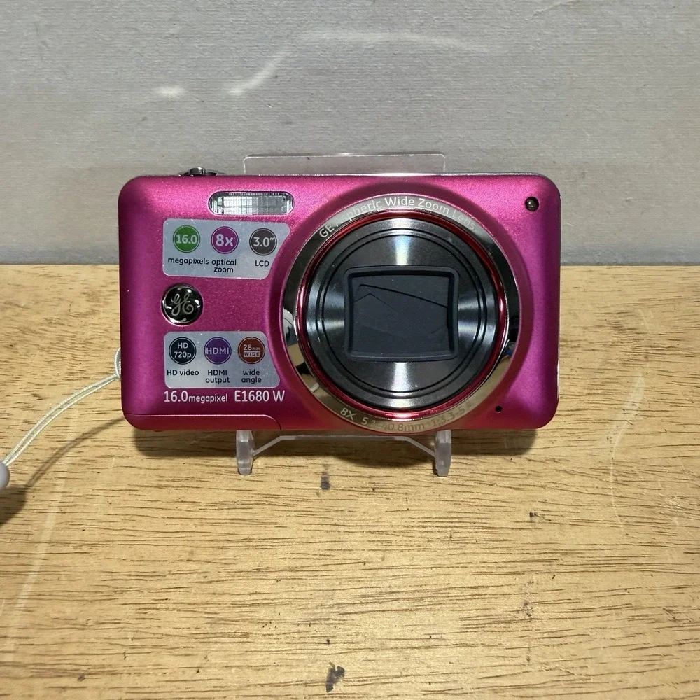 GE E1680 Digital Camera 8x Zoom HD Video Pink 3.0 LCD 16.0MP Compact E1680W